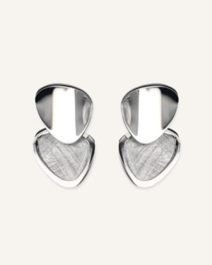 Sjajne naušnice sa matiranim trokutićem