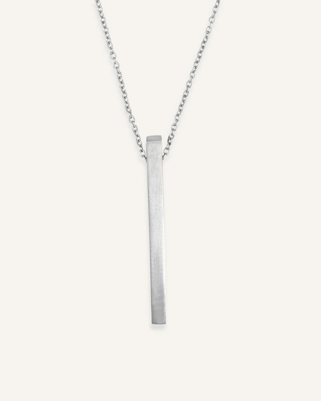 Ogrlica sa matiranim privjeskom