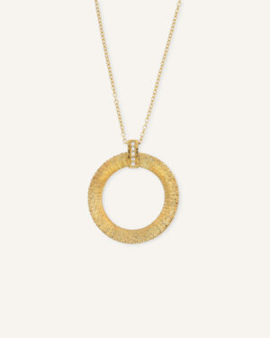 Ogrlica sa krugom i cirkonima