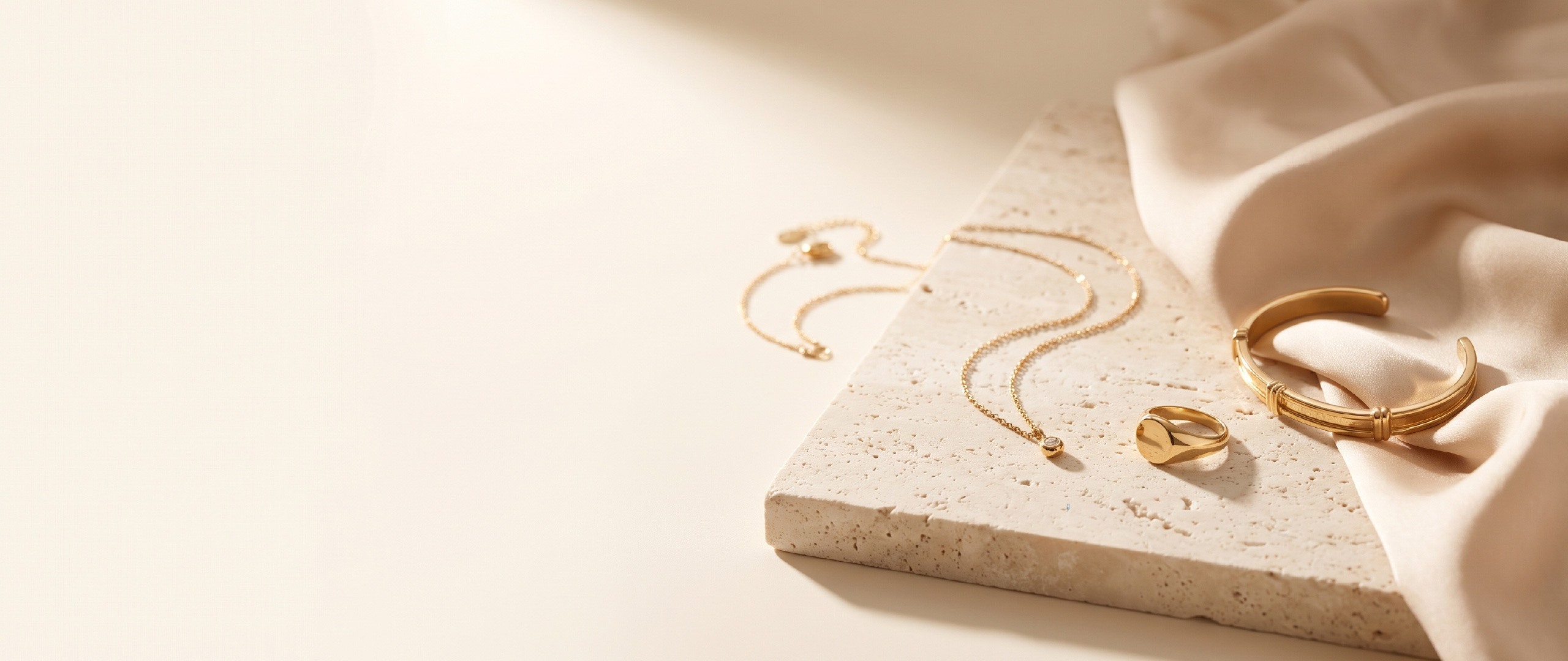 | JEWELLERY ROOM